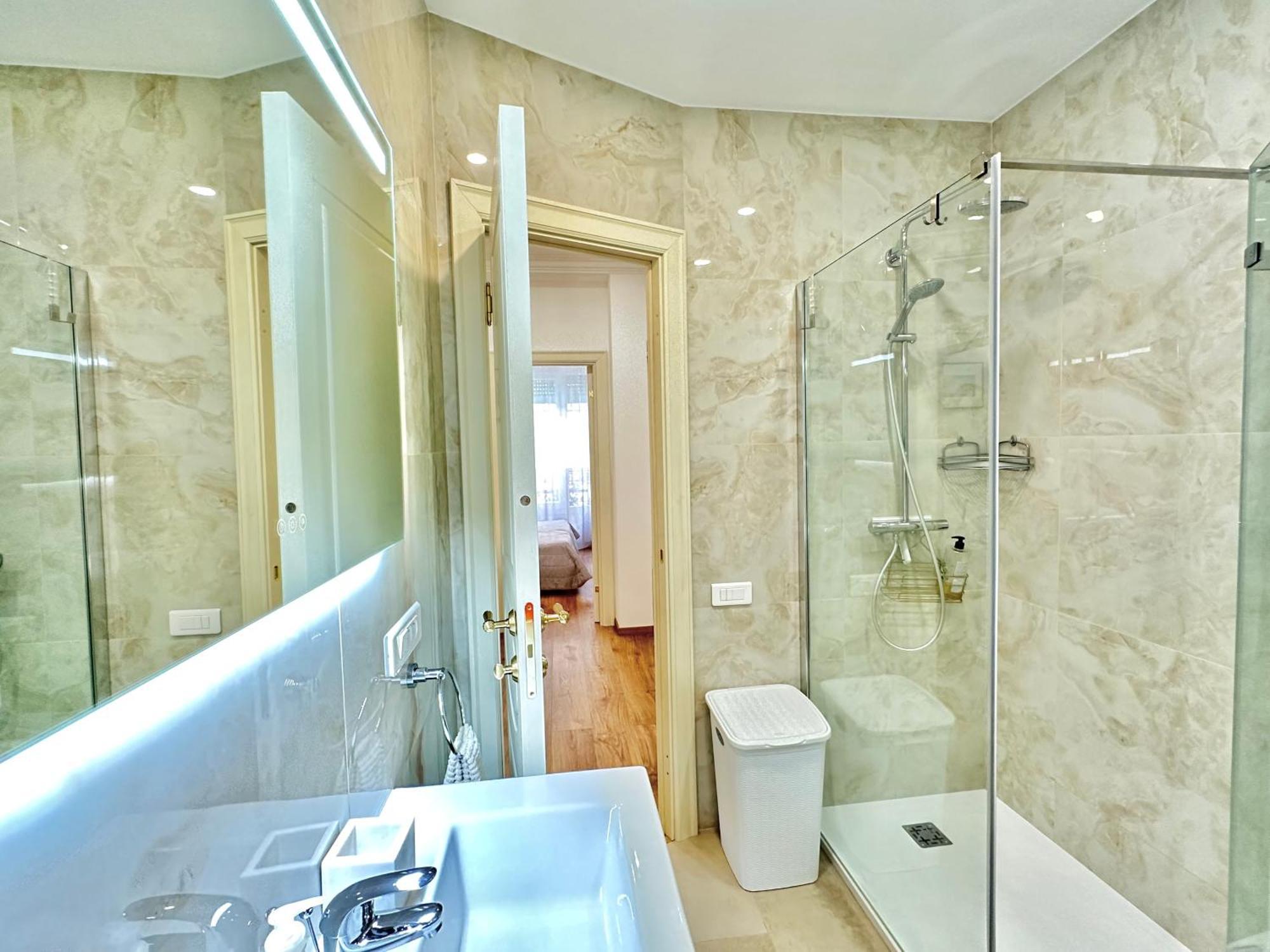 Luxe Hugo Negresco Apartment นีซ ภายนอก รูปภาพ